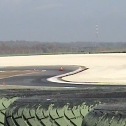 valle curva dietro